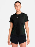 NIKE W NIKE SWIFT AERO-FIT SS TOP på