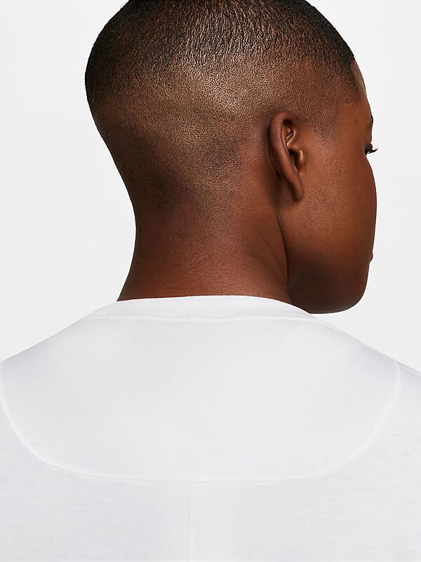 NIKE NIKE ONE RELAXED WOMEN'S DRI-FIT SH på