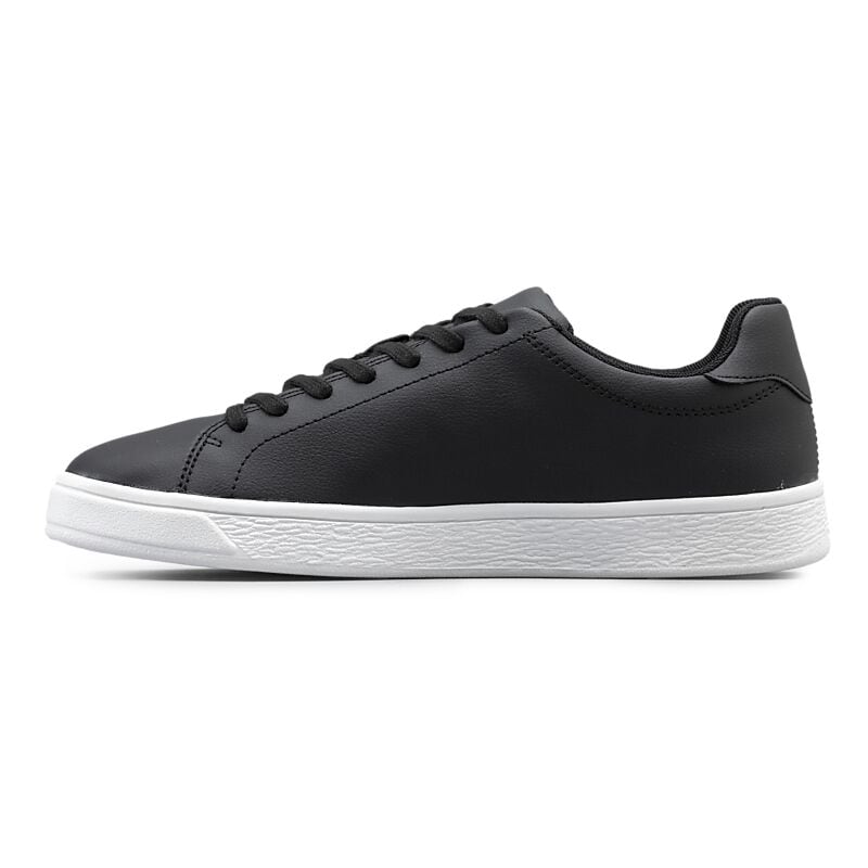 REVOLUTION M Classic Court på