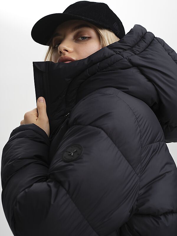 EVEREST W Merapi Jacket på