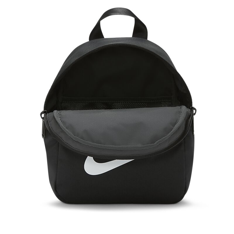 NIKE Nk Futura 365 på