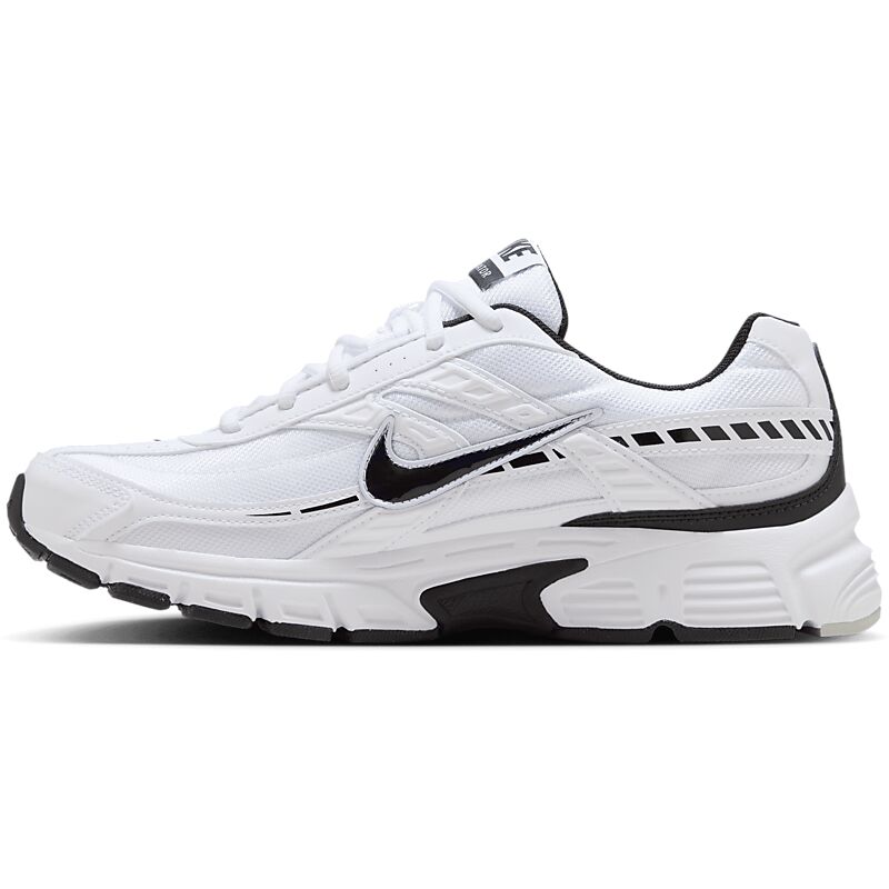 NIKE M Initiator på