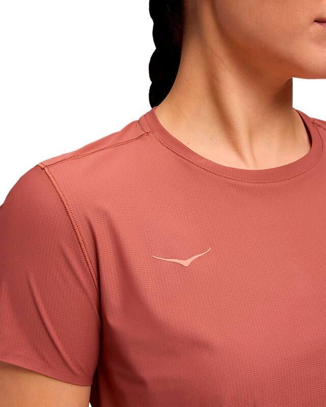 HOKA W Airolite Run Short Sleeve på