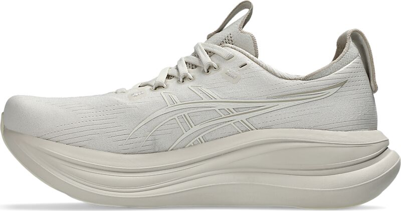 ASICS W GEL-NIMBUS 28 på