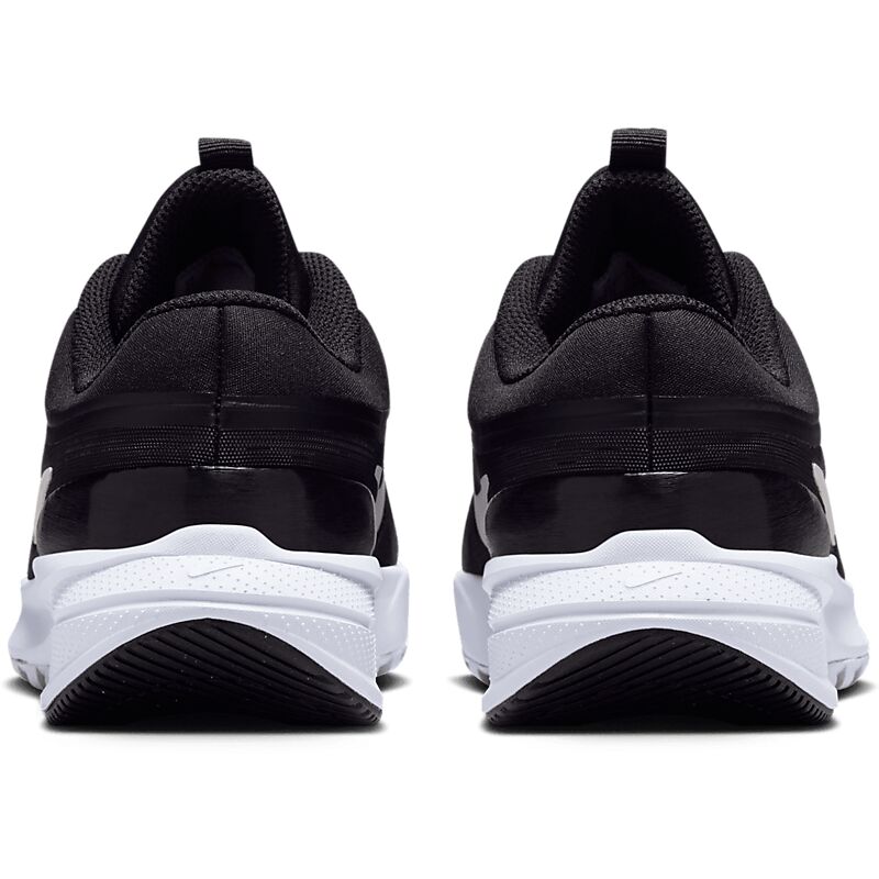 NIKE J Star Runner 5 Gs på