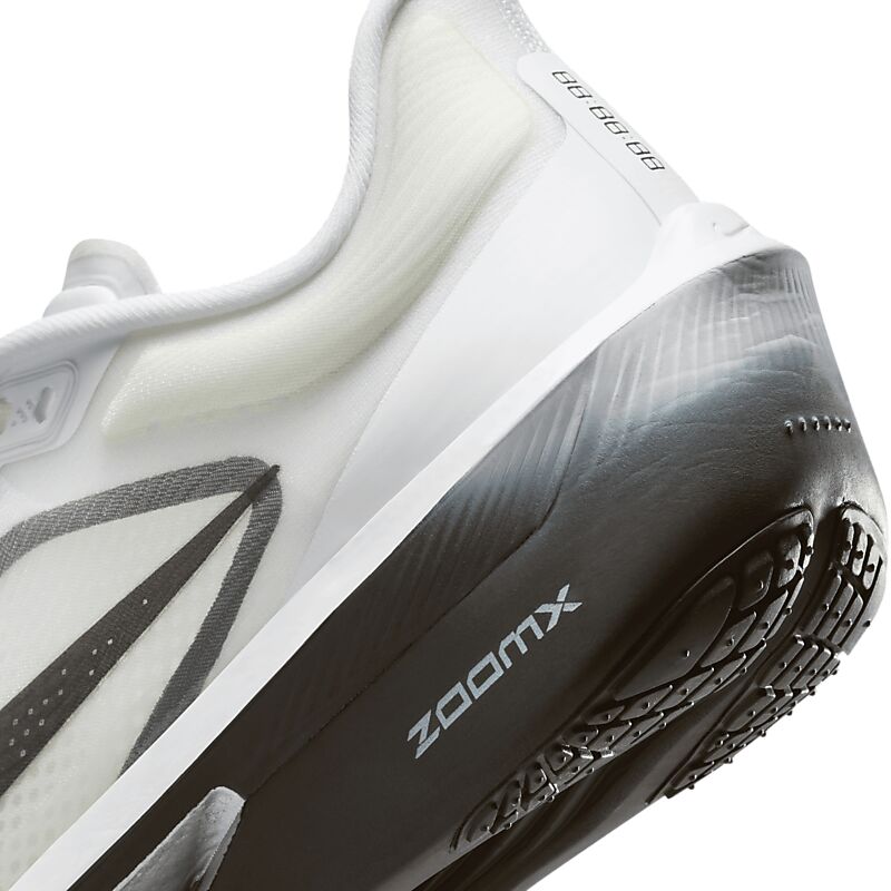 NIKE W Zoom Fly 6 på