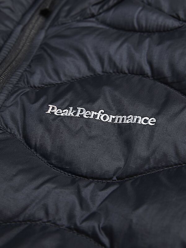 PEAK PERFORMANCE W Helium Down Vest på