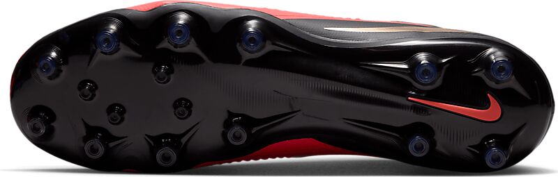 NIKE Phantom 6 Low Pro Ag-pro på