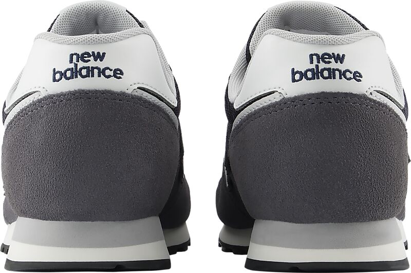 NEW BALANCE M 373 på