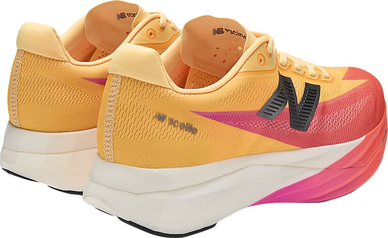 NEW BALANCE W Fuelcell Sc Elite V5 på