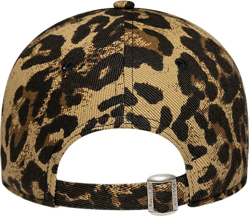 NEW ERA W LEOPARD 9TWENTY NEYYAN på