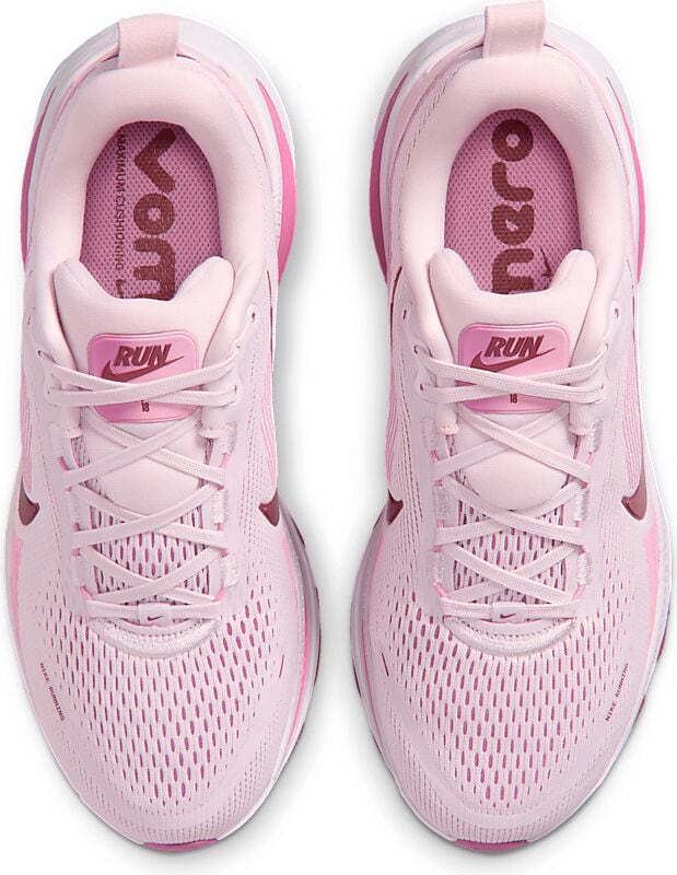 NIKE W Vomero 18 på