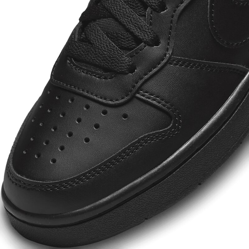 NIKE J Court Borough Low Rec Gs på