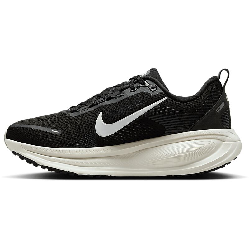 NIKE W Vomero 18 på