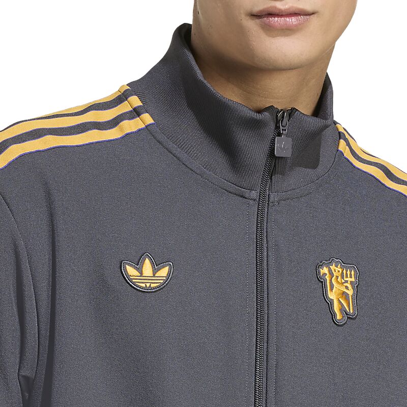 ADIDAS ORIGINALS Mufc Icon Tt på