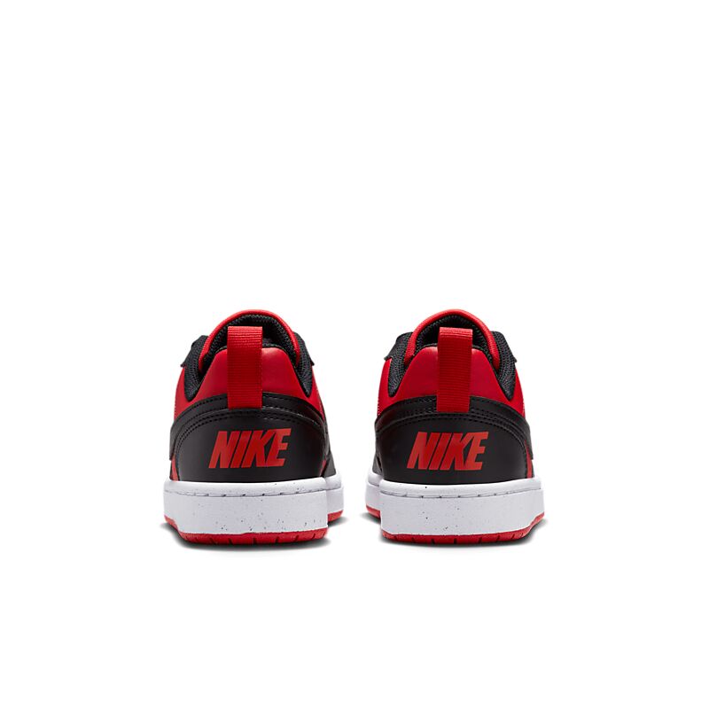 NIKE J Court Borough Low Rec Gs på