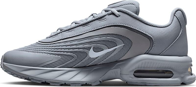 NIKE AIR MAX FIRE på