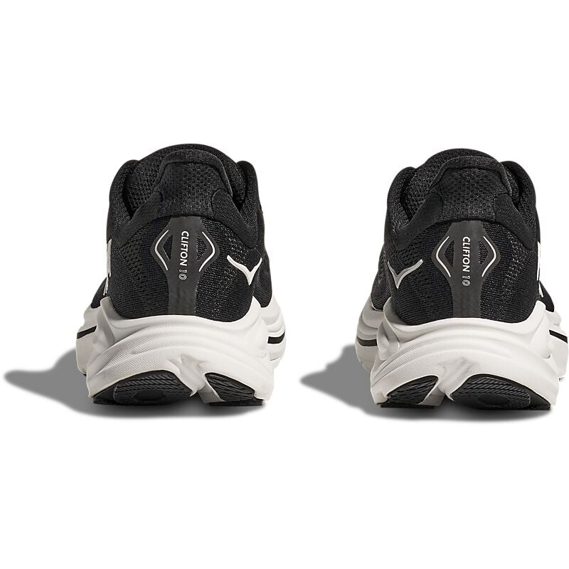 HOKA W Clifton 10 på