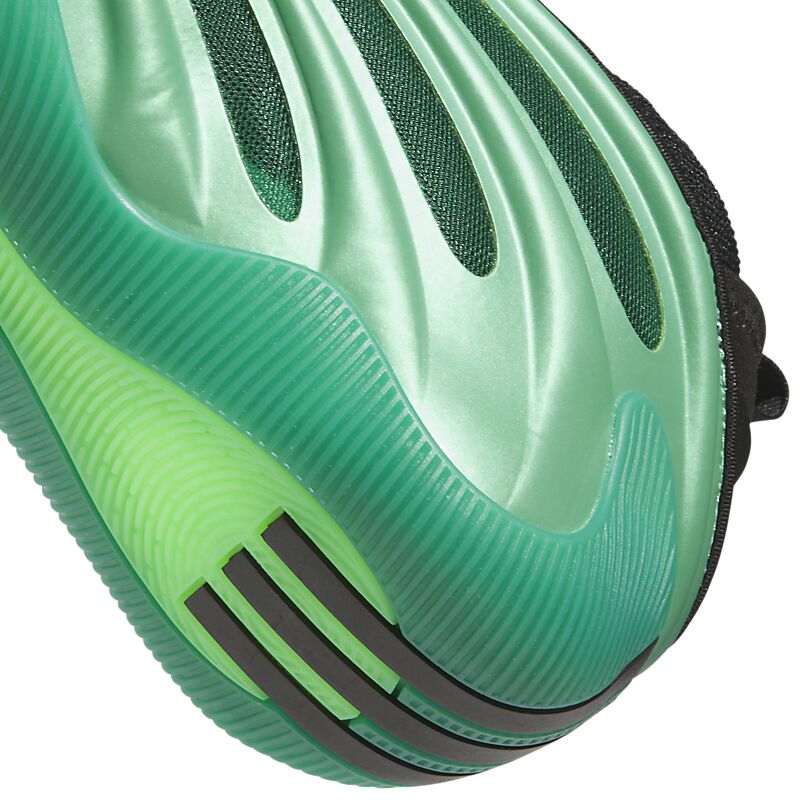 ADIDAS Harden Volume 9 på