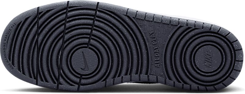 NIKE J COURT BOROUGH LOW GS på