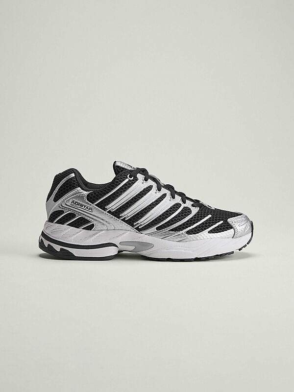 ADIDAS ORIGINALS W ADISTAR CONTROL 3 på