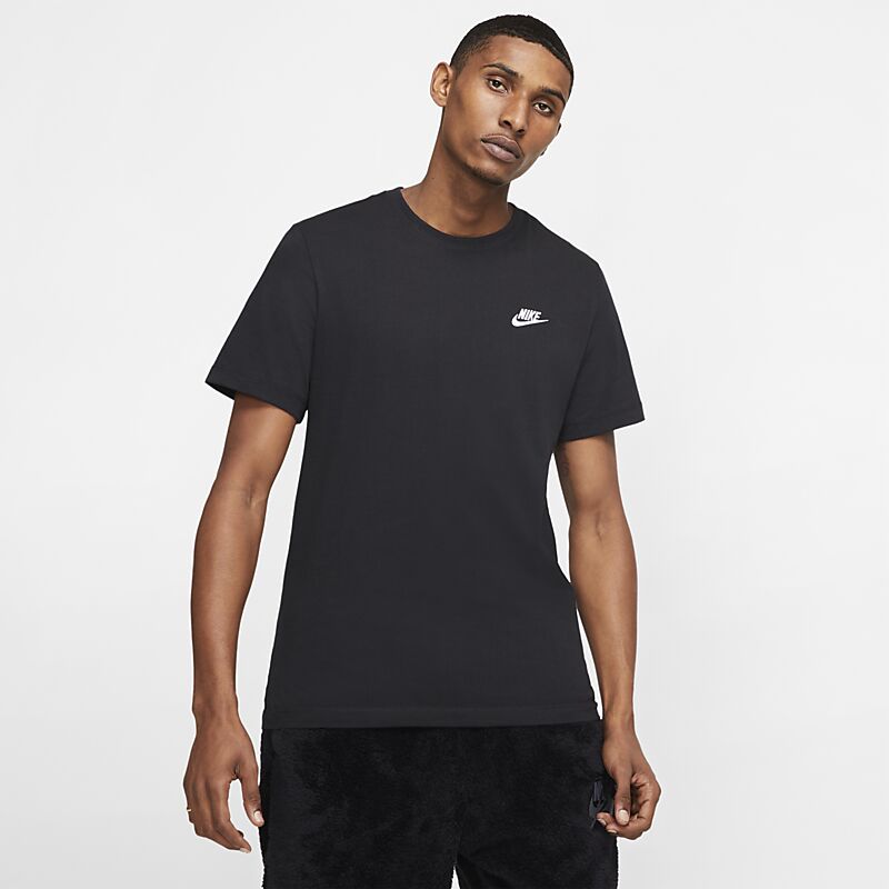 NIKE M Club Tee på