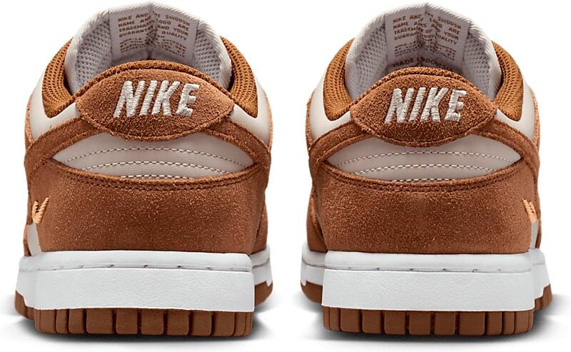 NIKE NIKE DUNK LOW SE WOMEN'S SHOES på