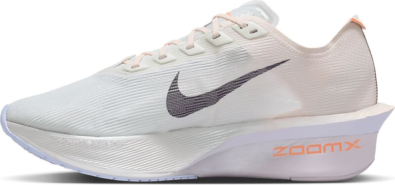 NIKE W Zoomx Vaporfly Next% 4 på