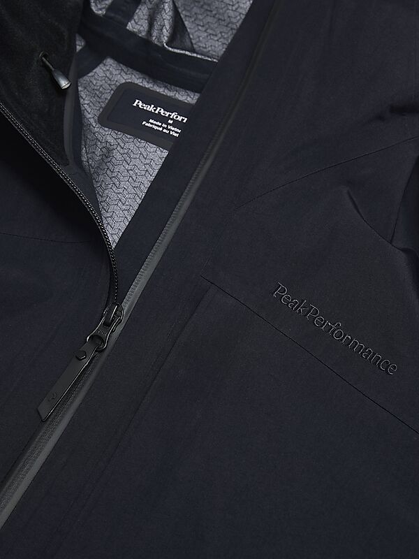 PEAK PERFORMANCE M Vertec 3l Jacket på