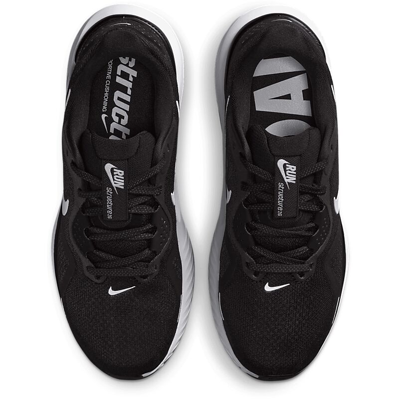 NIKE W Structure 26 på