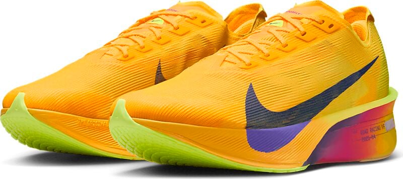 NIKE M ZoomX Vaporfly 4 på