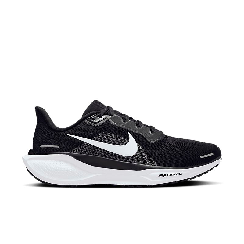NIKE W Pegasus 41 på