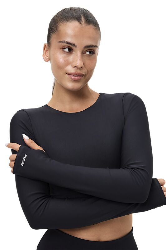 STRONGER Open Back Long Sleeve på