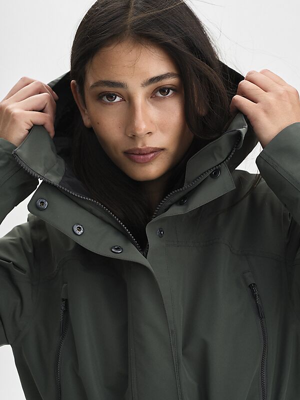 EVEREST W Padded Function Parka på