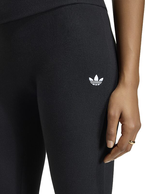 ADIDAS ORIGINALS W ESS FL LEGGINGS på