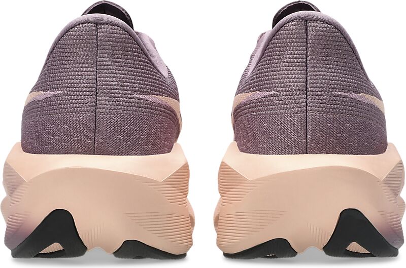 ASICS W NOVABLAST 6 på
