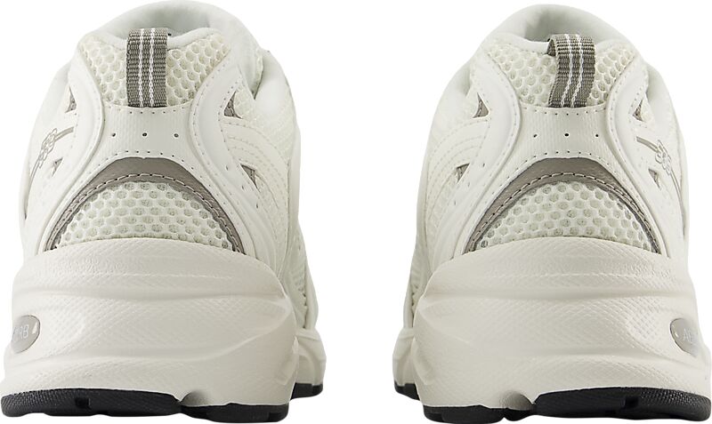 NEW BALANCE W 530 på