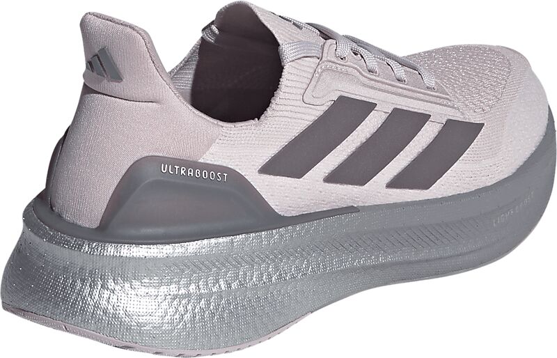 ADIDAS W ULTRABOOST 5X på
