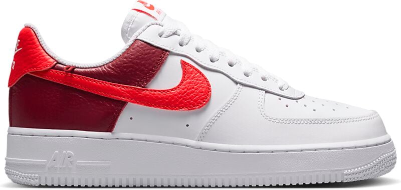 NIKE W AIR FORCE 1 på