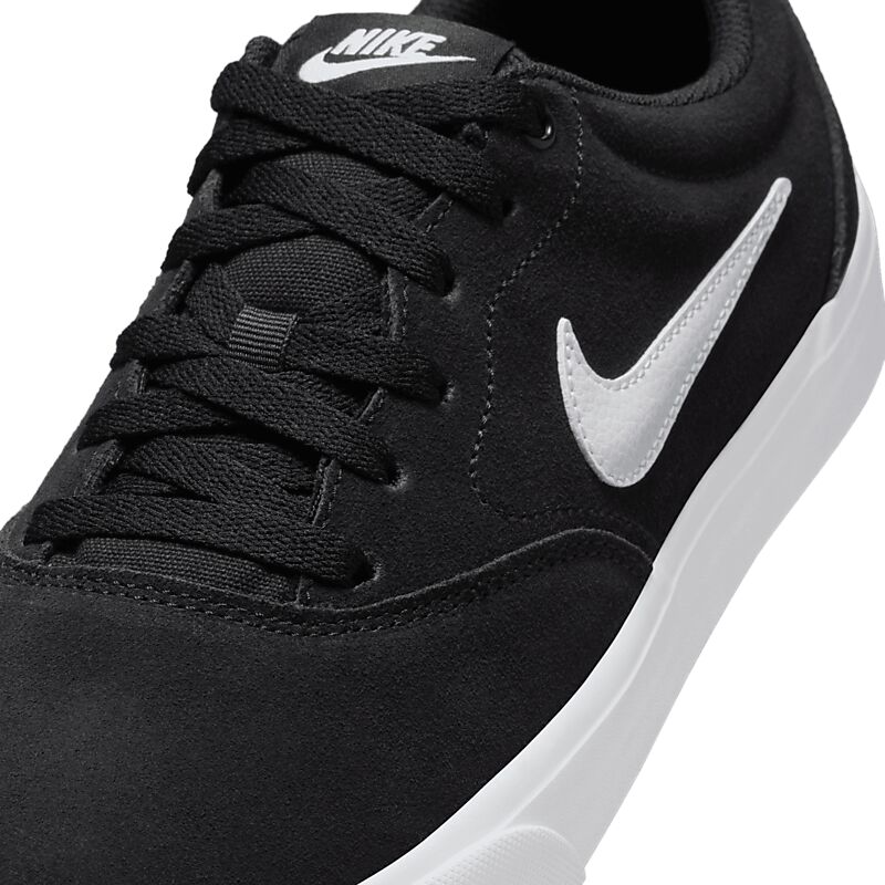 NIKE M Charge Suede på