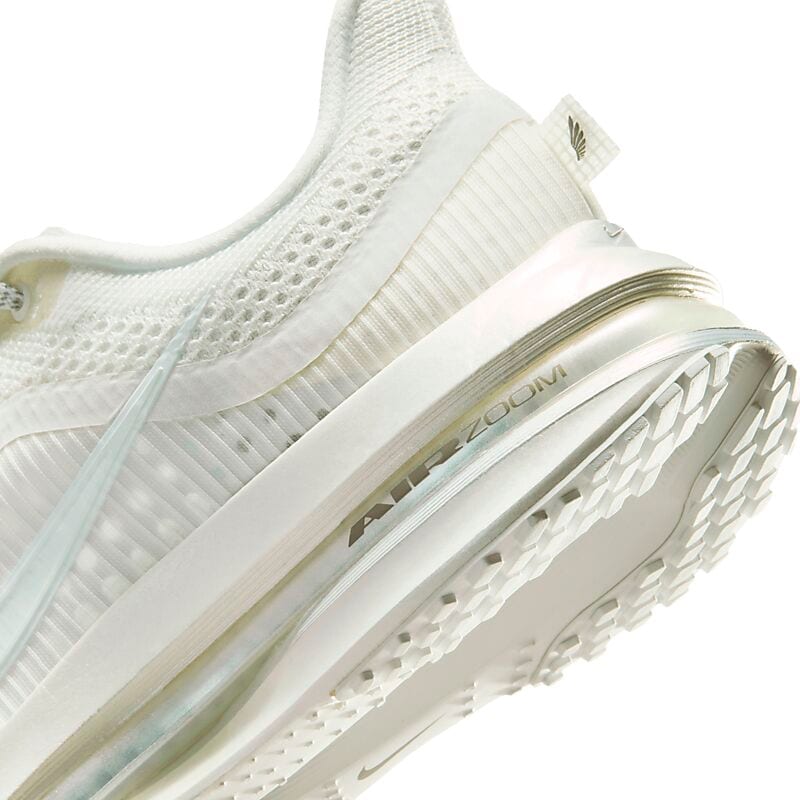 NIKE W PEGASUS PREMIUM ESS på