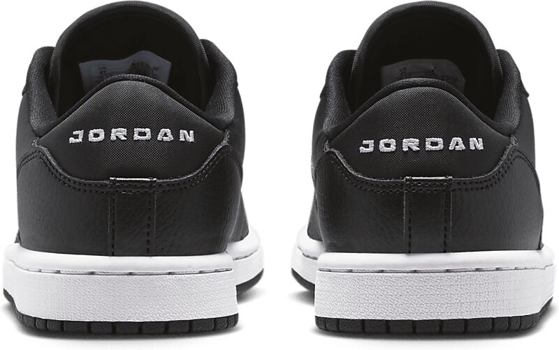 JORDAN J ACCESS COURT LOW GS på