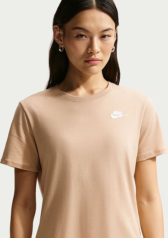 NIKE W Nsw Tee Club på