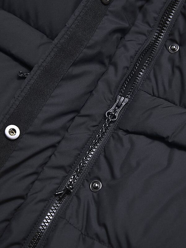 PEAK PERFORMANCE W Quiver Down Parka på