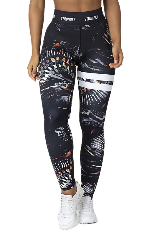 STRONGER Voodoo Leggings på