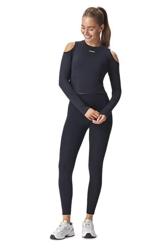 STRONGER Cut-Out Shoulder Ls Top på