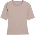 STRONGER Soft Half Sleeve Tee på