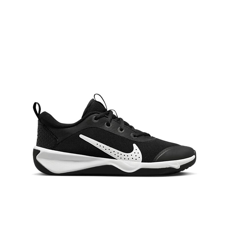 NIKE J Omni Gs på