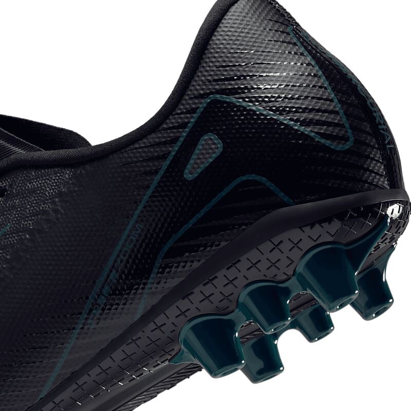 NIKE Zoom Vapor 16 Academy Ag på