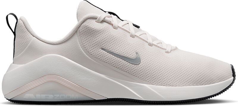 NIKE W Bella 7 på